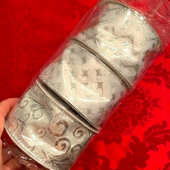 Brand New Set of 16 Rolls Wired Christmas Ribbon Plaid Burlap Glitter Decorating - Picture 4 of 12